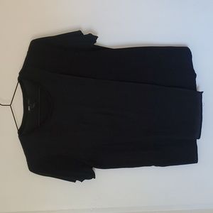 Soft black tshirt with textured detail